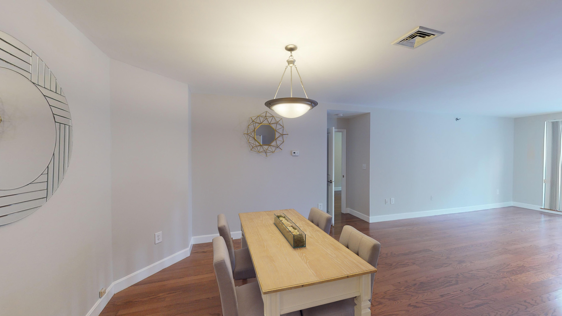 7 Harcourt St, Back Bay