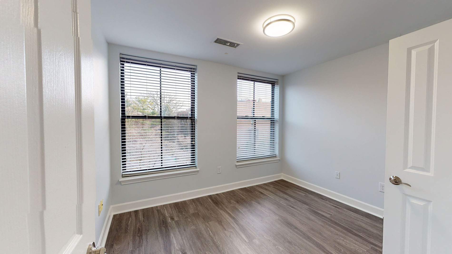 7 Harcourt St, Back Bay