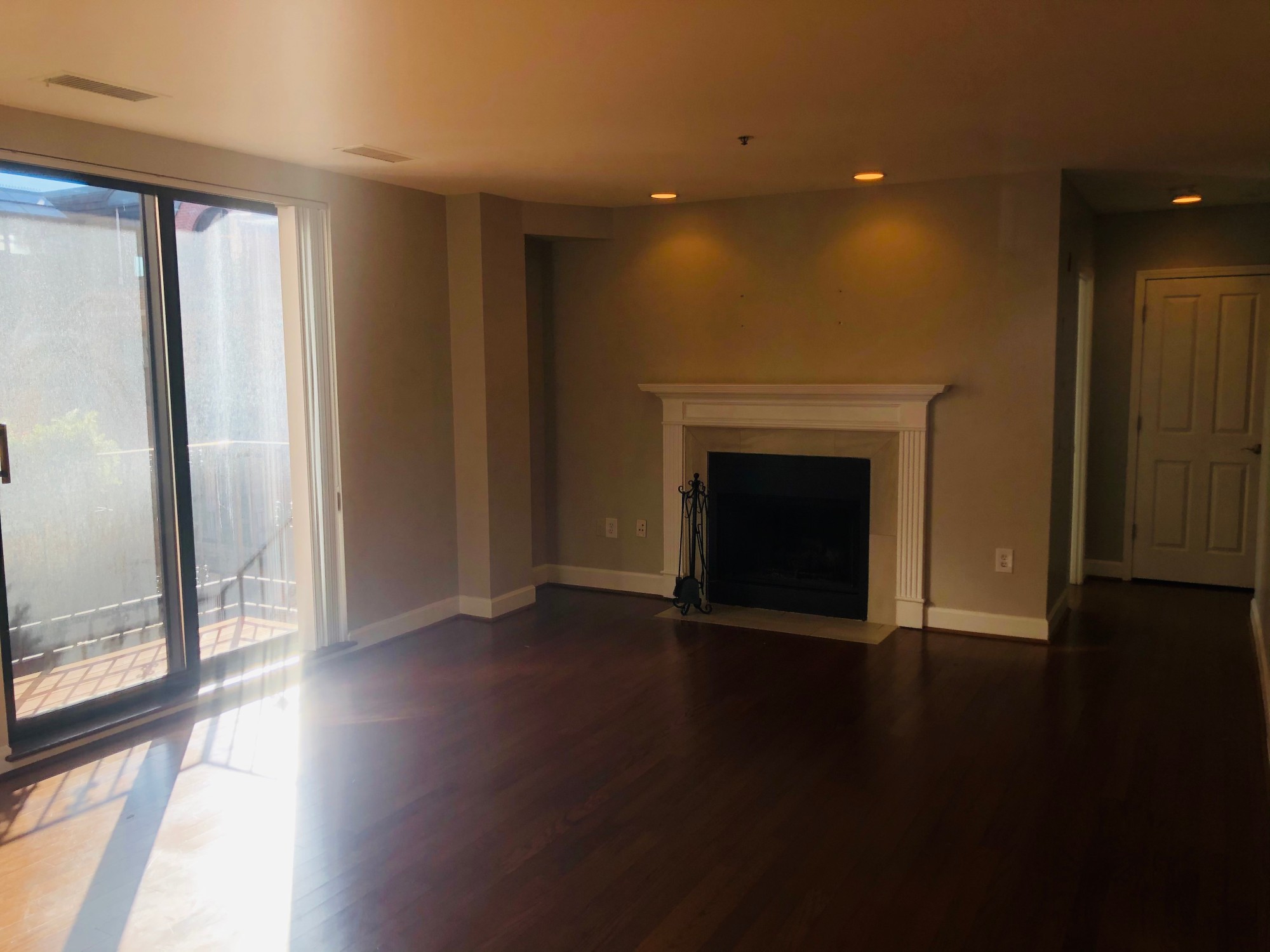 7 Harcourt St, Back Bay