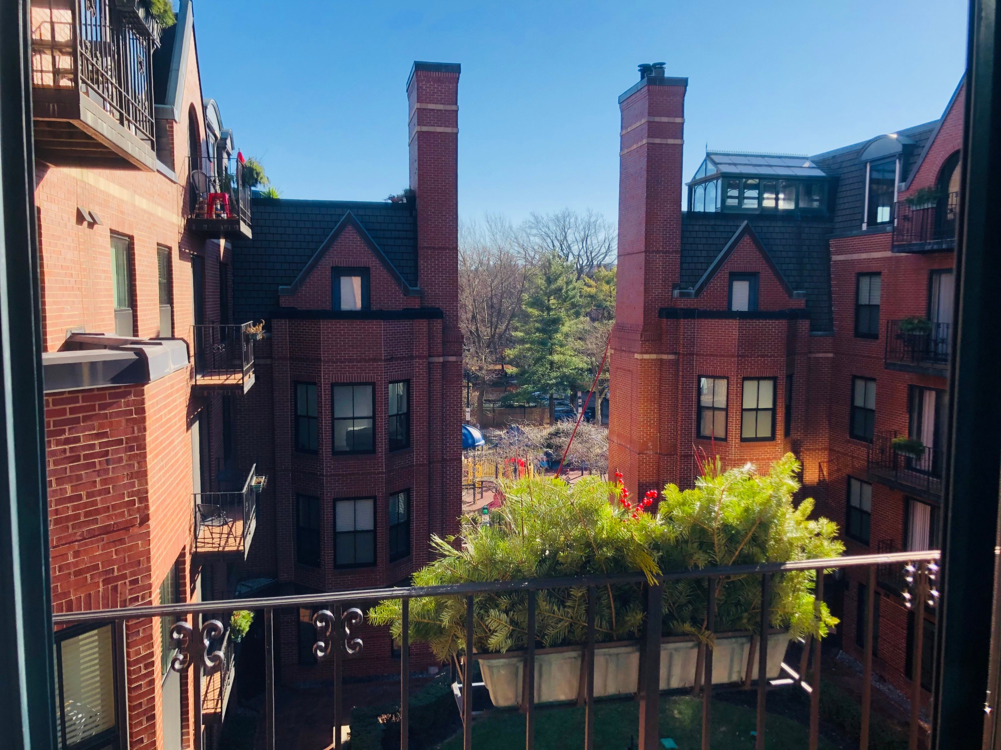 7 Harcourt St, Back Bay