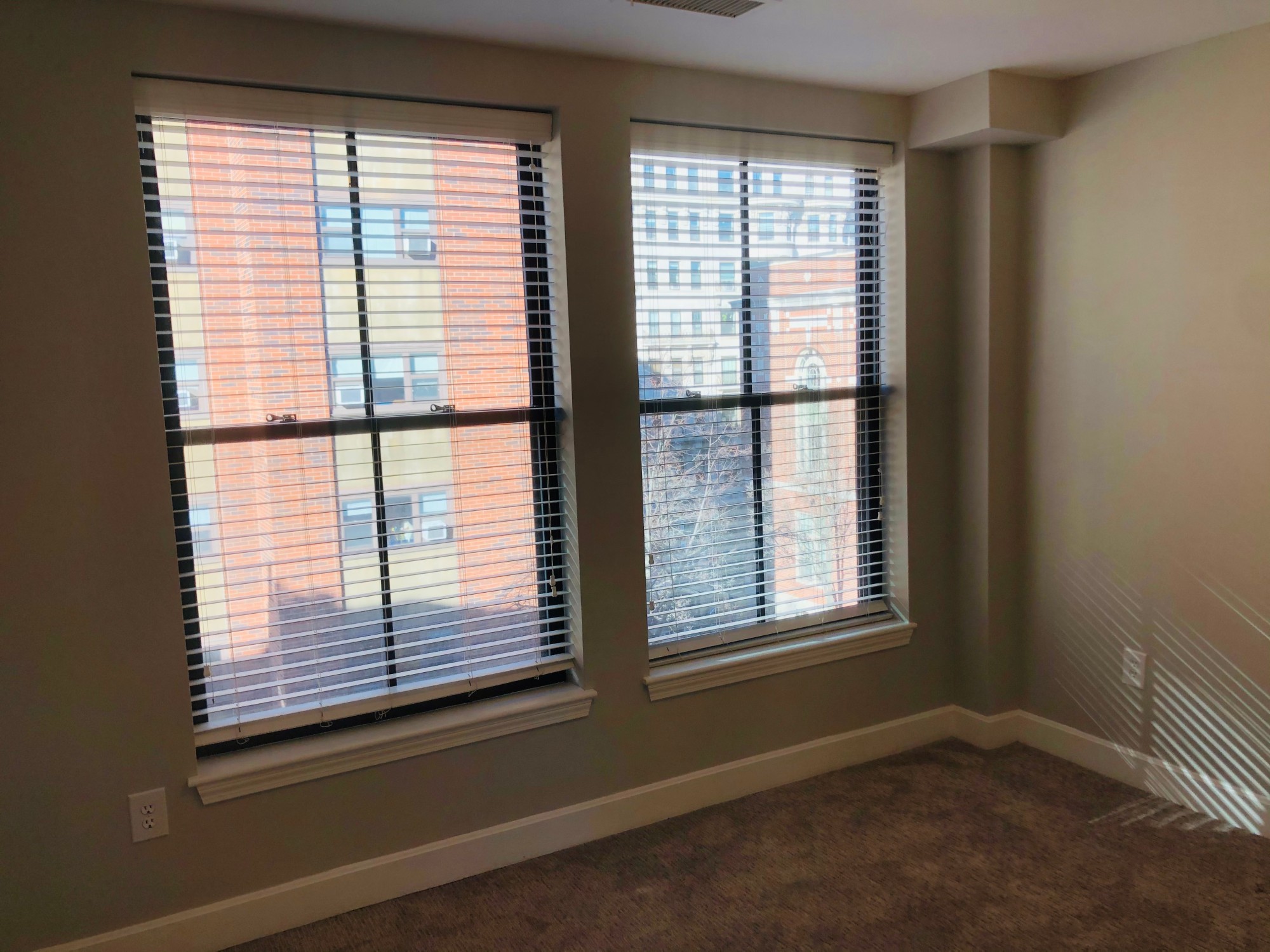 7 Harcourt St, Back Bay