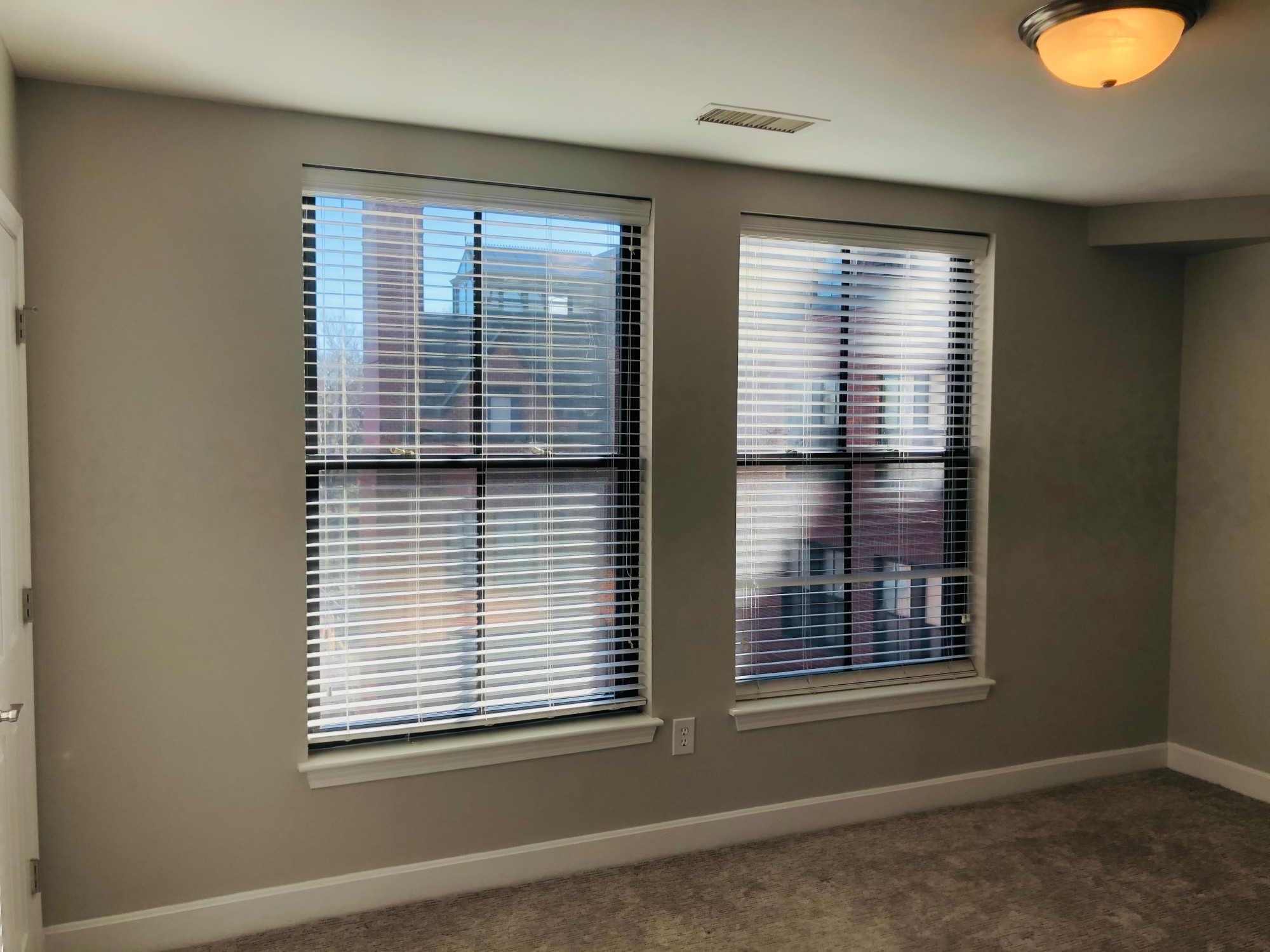 7 Harcourt St, Back Bay