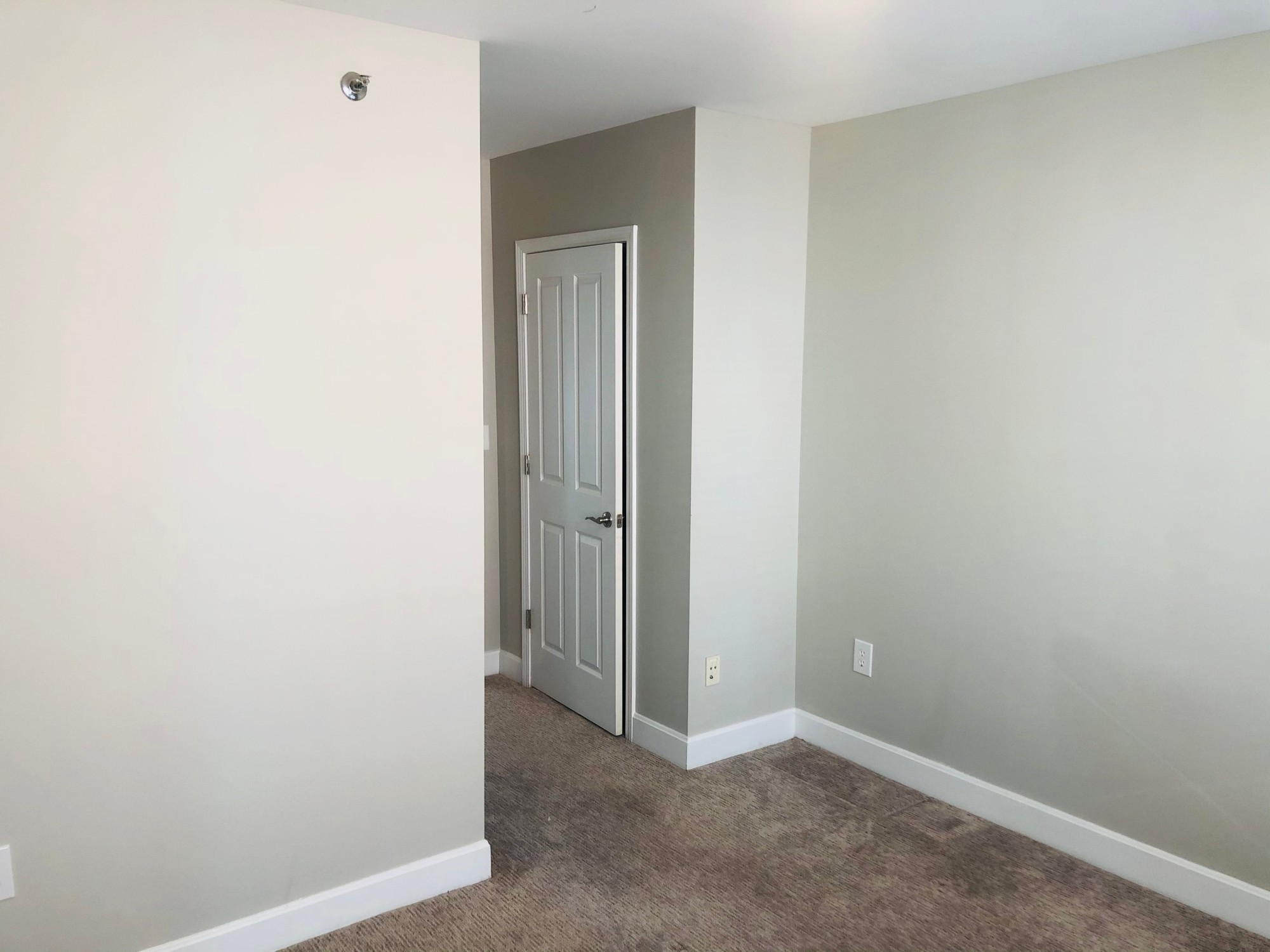 7 Harcourt St, Back Bay