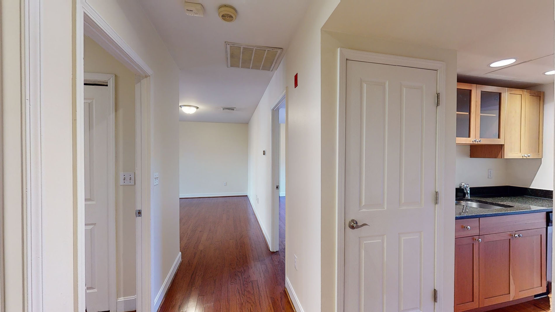 7 Harcourt St, Back Bay