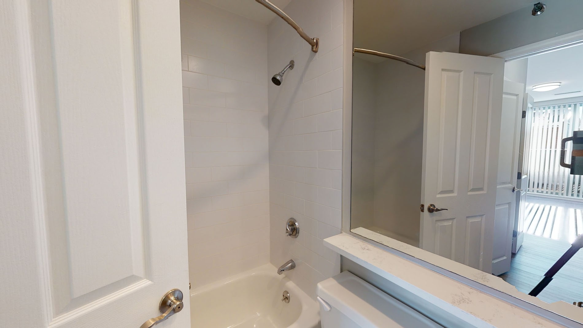 7 Harcourt St, Back Bay