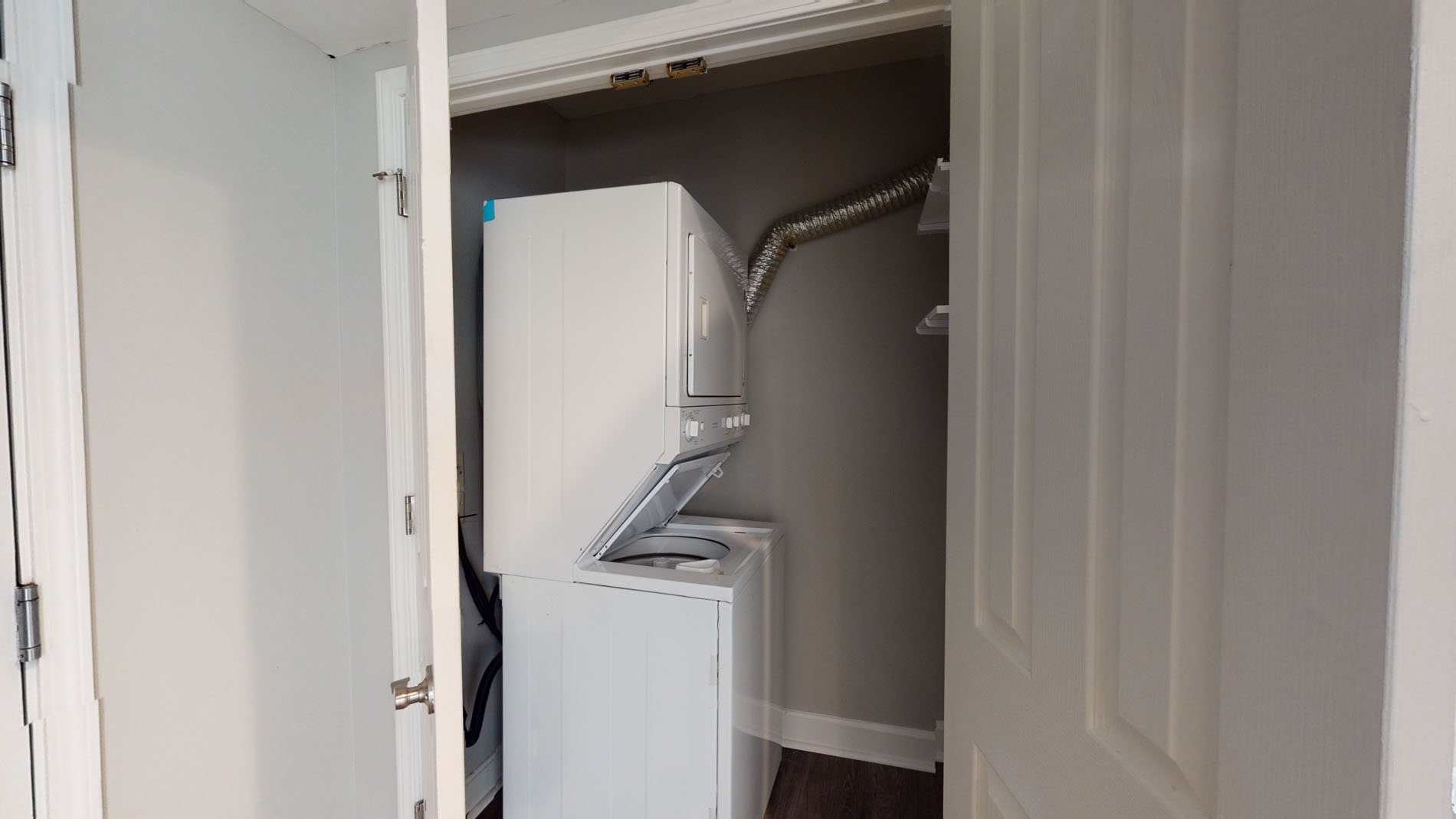 7 Harcourt St, Back Bay