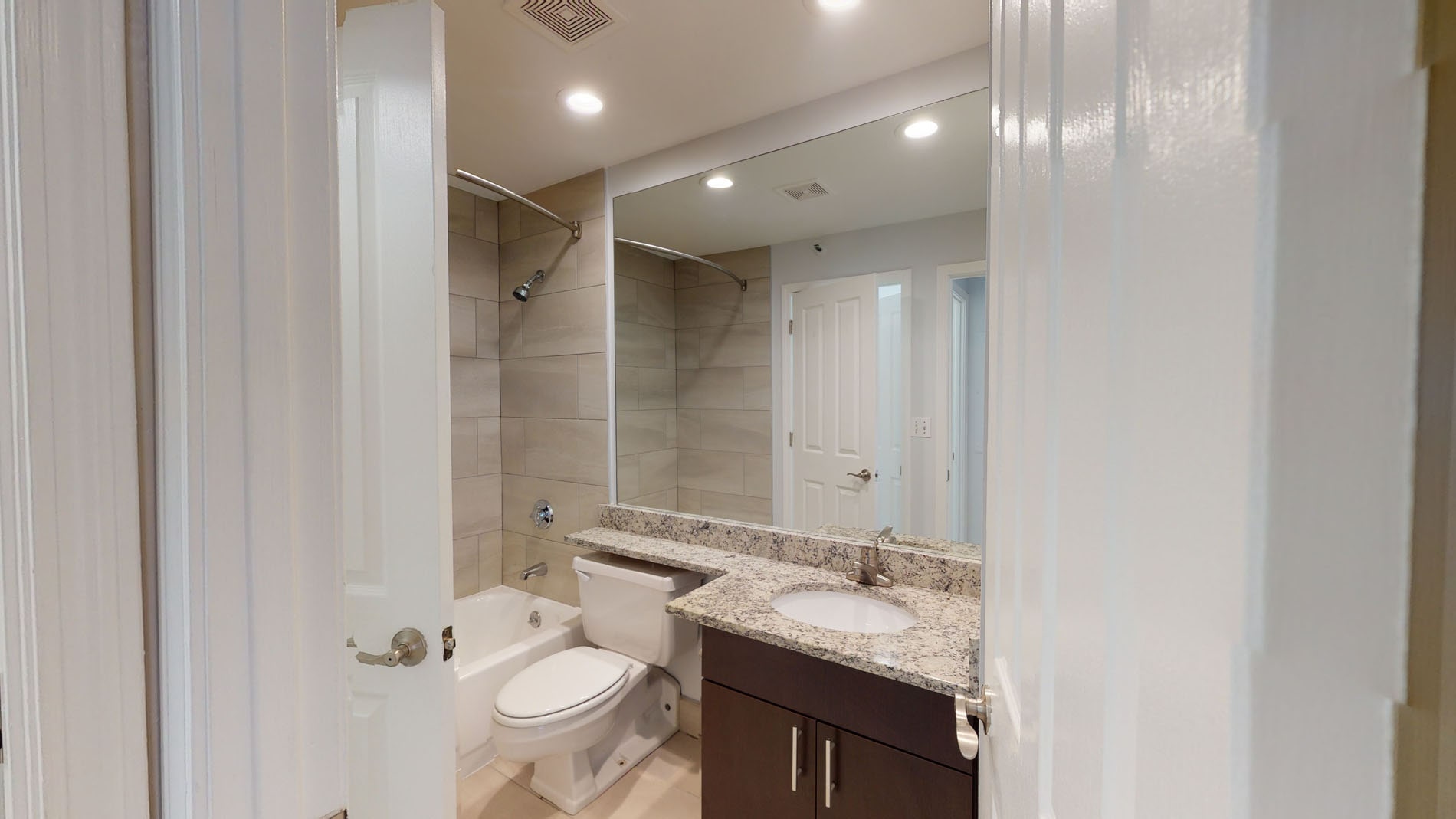 7 Harcourt St, Back Bay