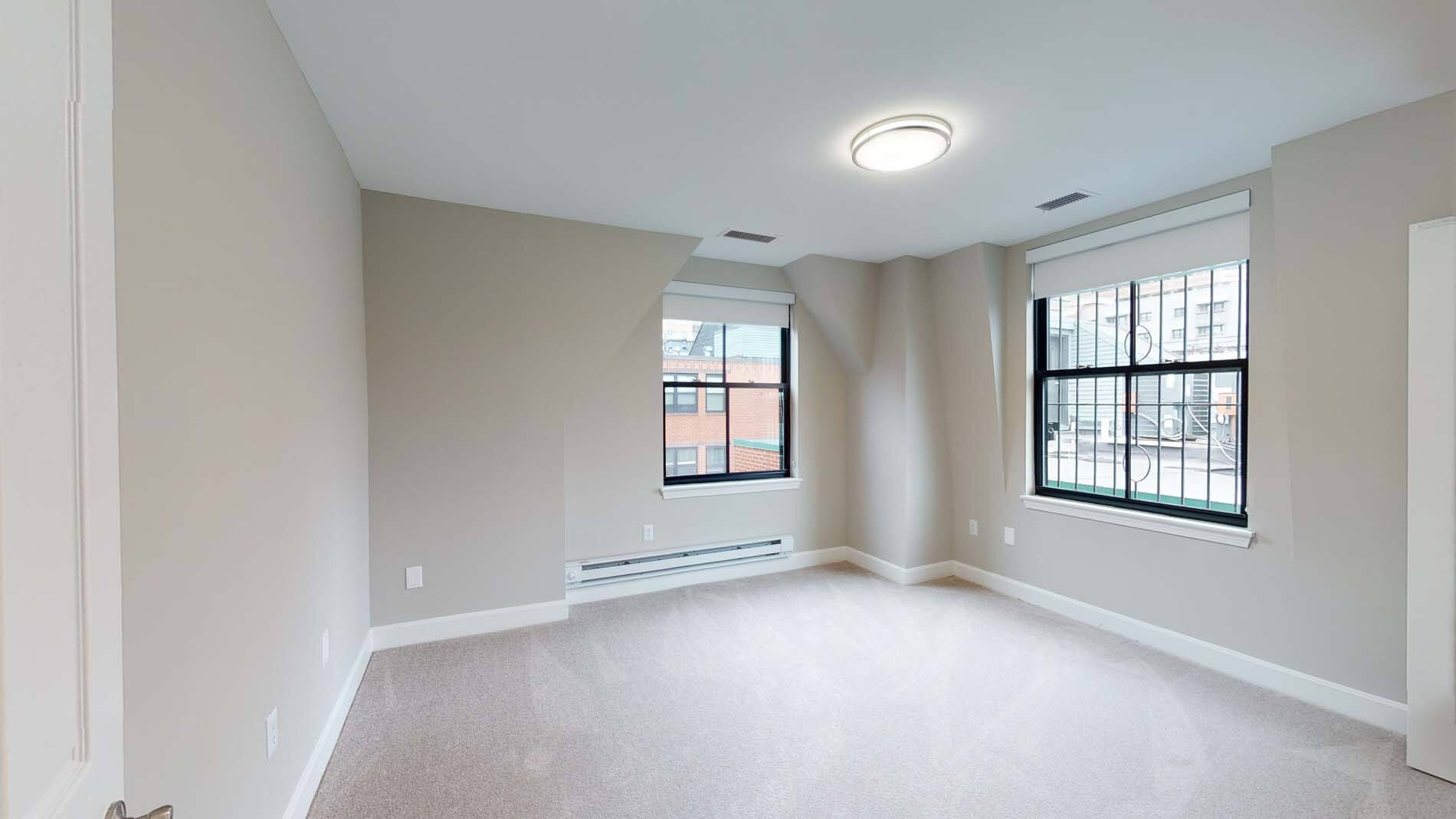 7 Harcourt St, Back Bay