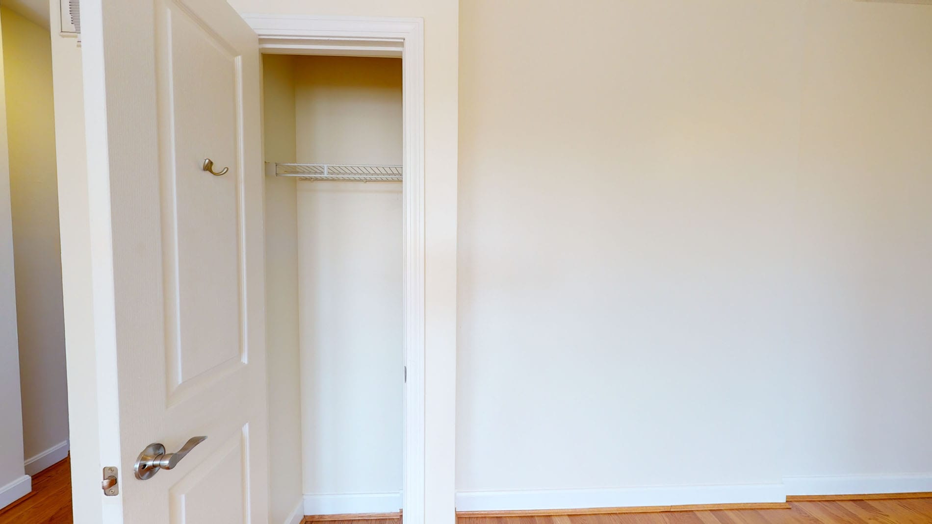 7 Harcourt St, Back Bay