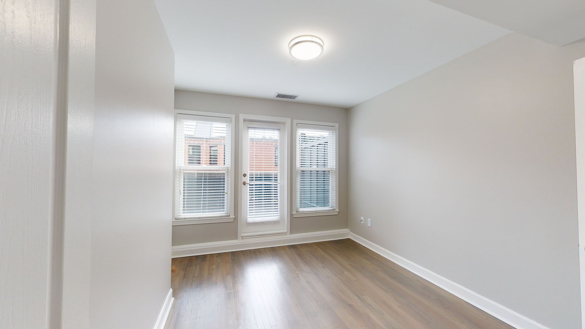 7 Harcourt St, Back Bay