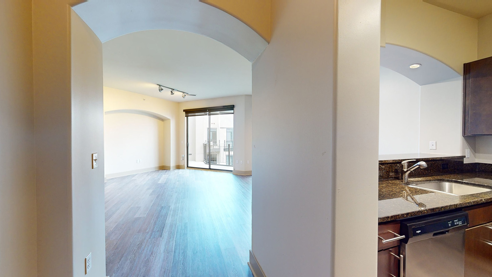 1 Bedroom Apartment – 1200 S. Conkling Street #502, Baltimore, MD 21224