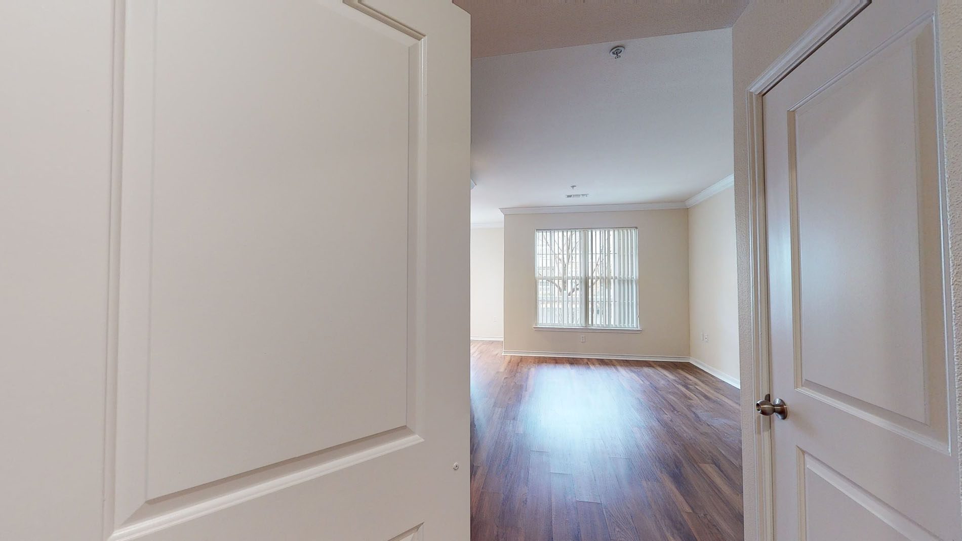 800 West St, Five Corners