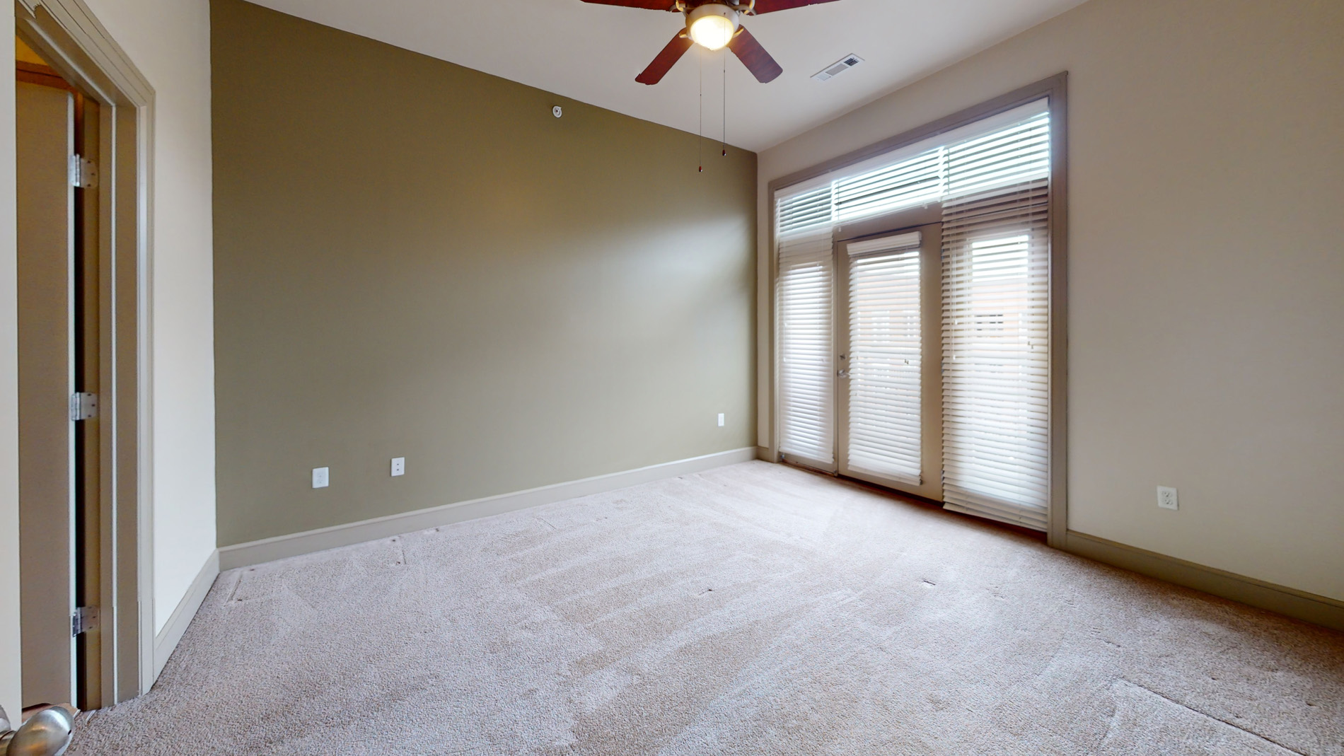 Photo 5 of 300 2nd Ave. Unit 4108