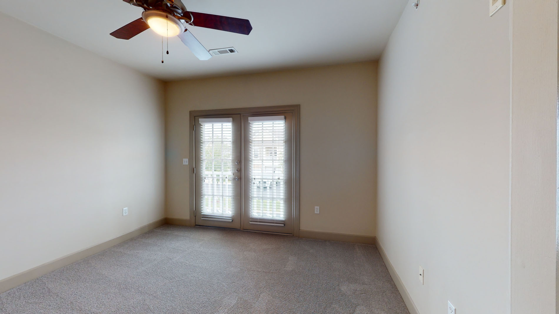 550 Liberty St, Braintree