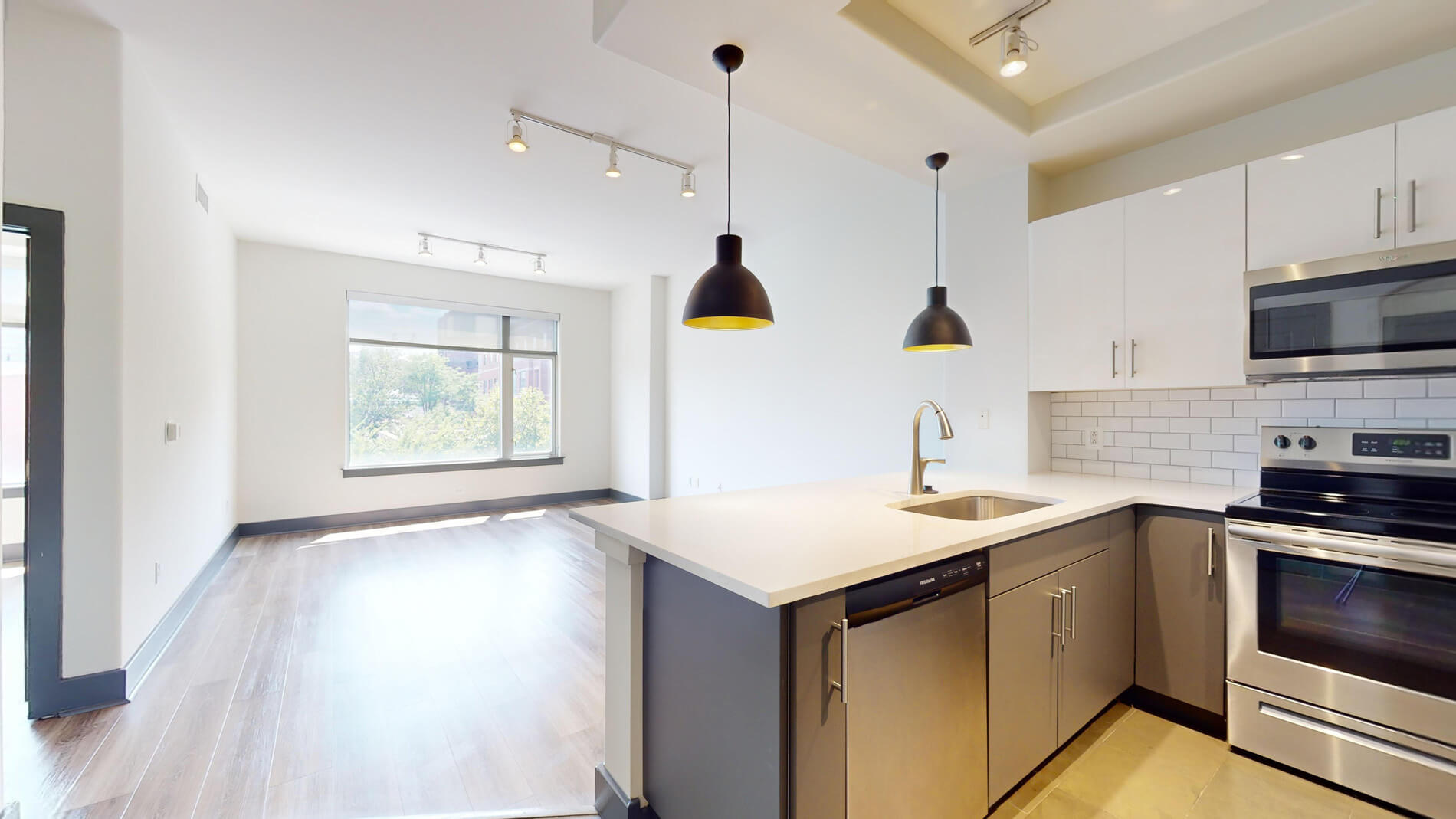 1 Bedroom Apartment – 3411 Chestnut Street #436, Philadelphia, PA 19104