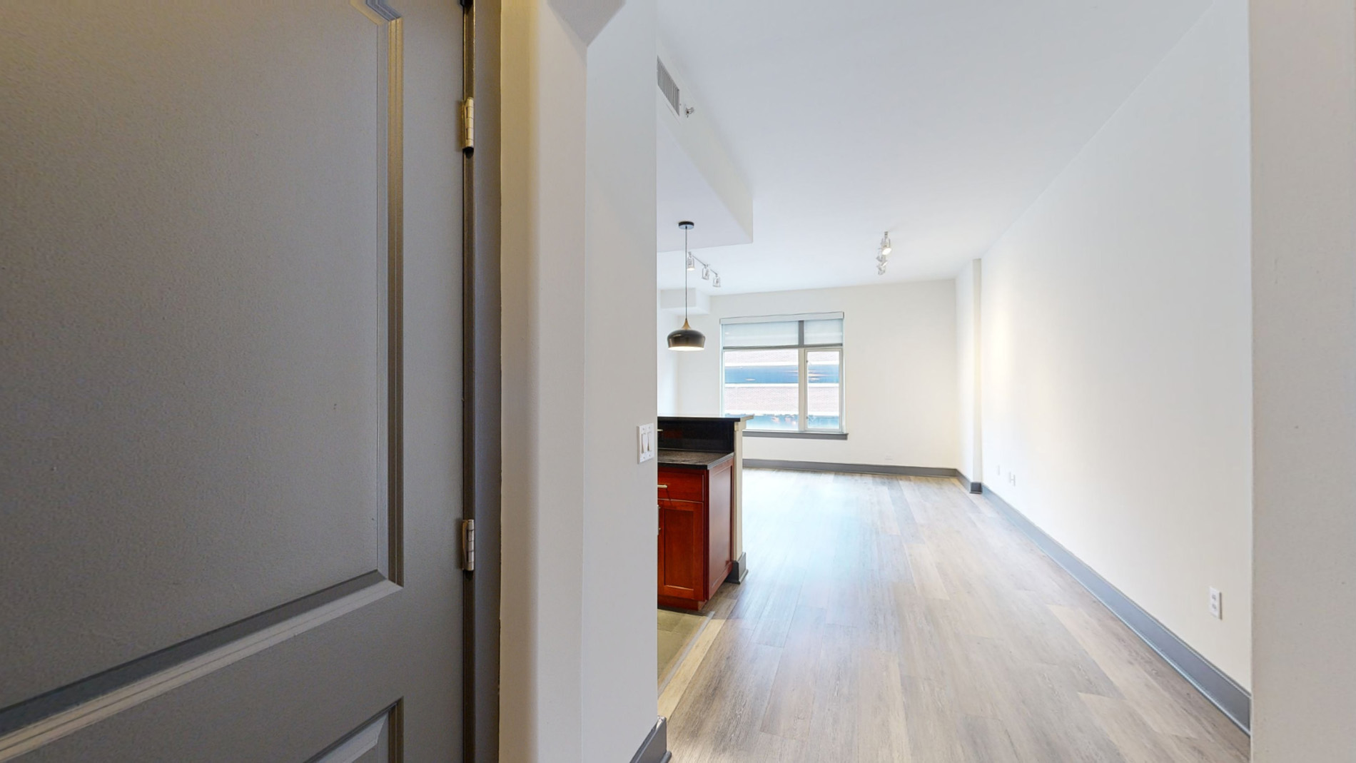 1 Bedroom Apartment – 3411 Chestnut Street #406, Philadelphia, PA 19104