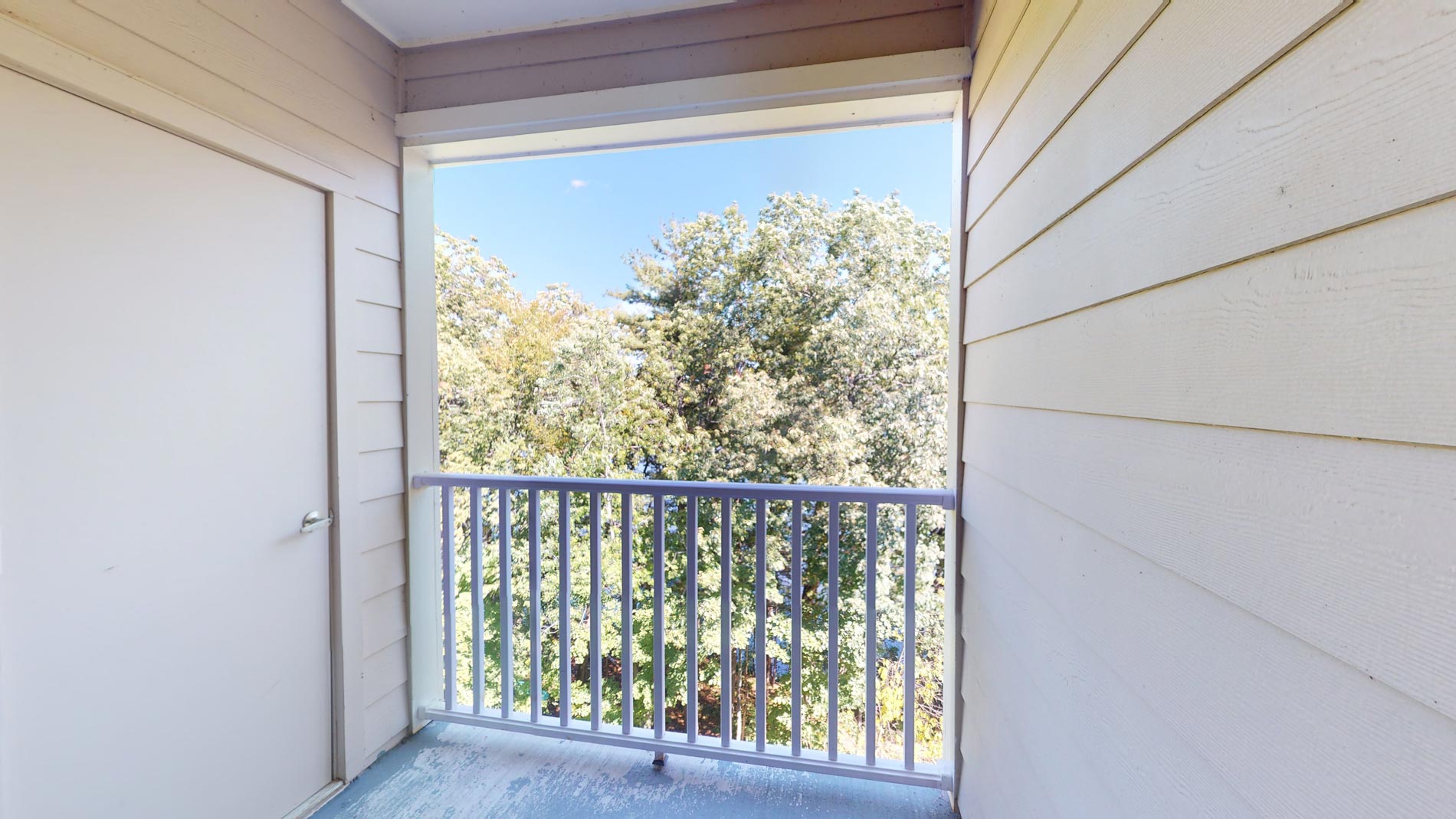 1 Ames Hill Dr, Tewksbury