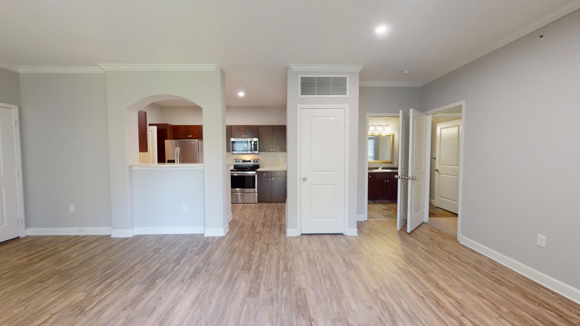 1 Ames Hill Dr, Tewksbury