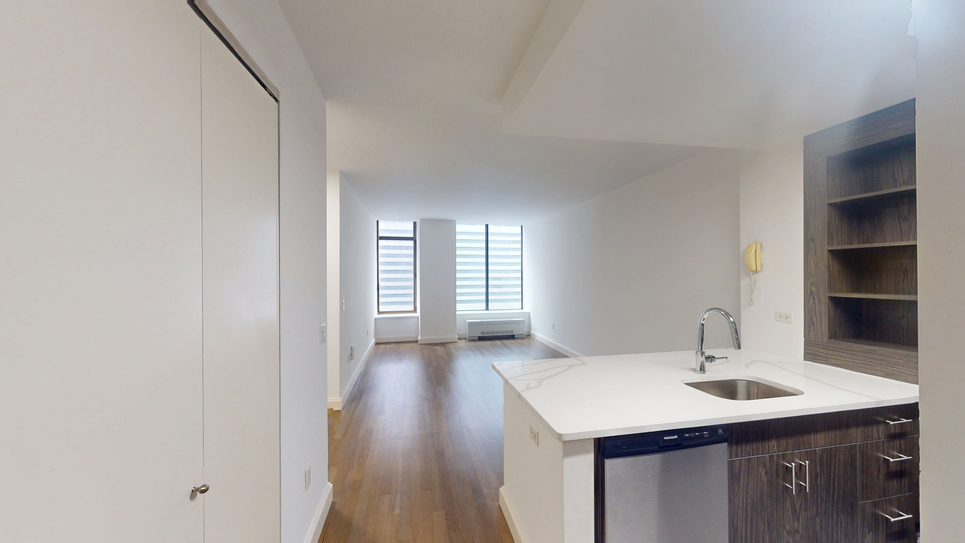 1 Bedroom Apartment – 10 Hanover Square #15H, New York, NY 10005