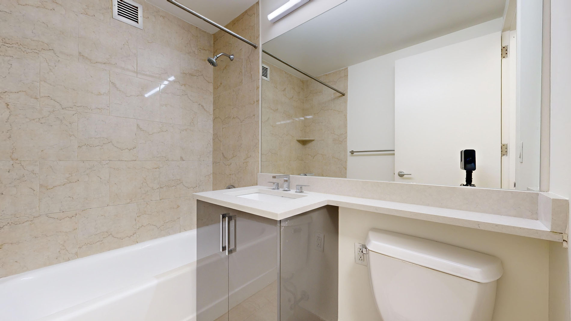 10 Hanover Square 4 of 5