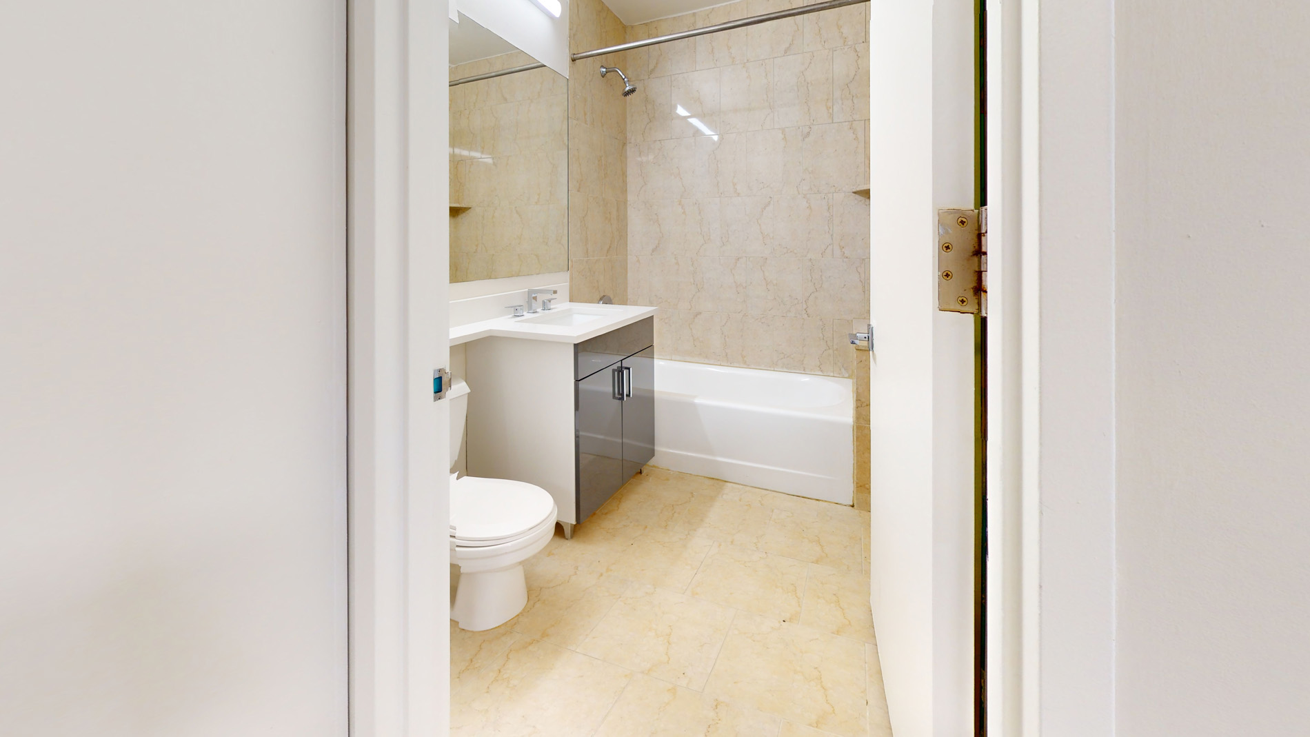 10 Hanover Square 4 of 5