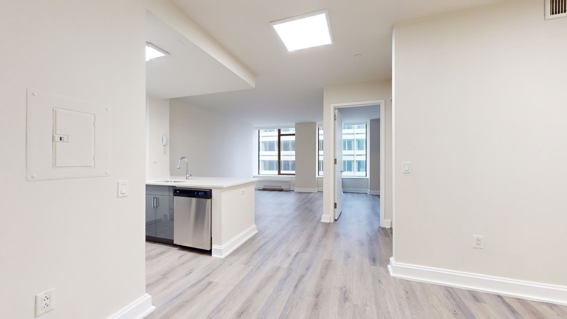 1 Bedroom Apartment – 10 Hanover Square #17E, New York, NY 10005