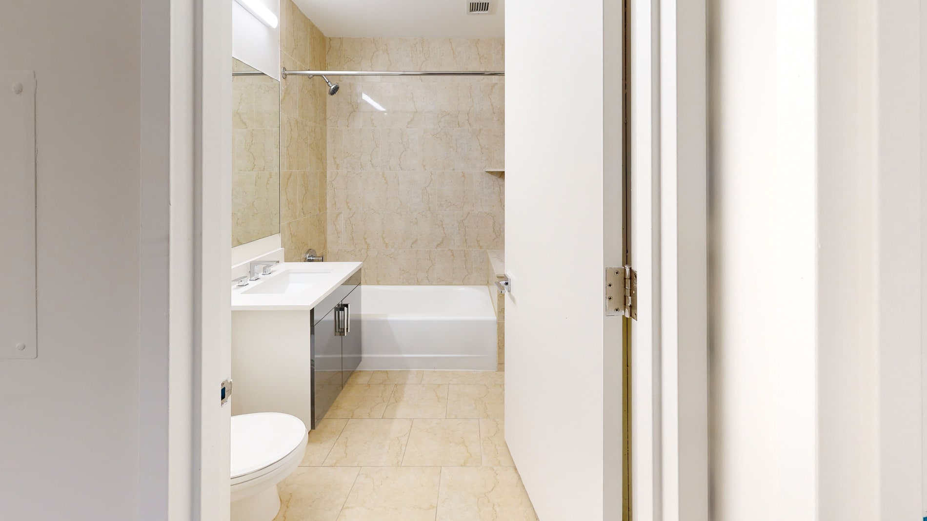 10 Hanover Square 4 of 5