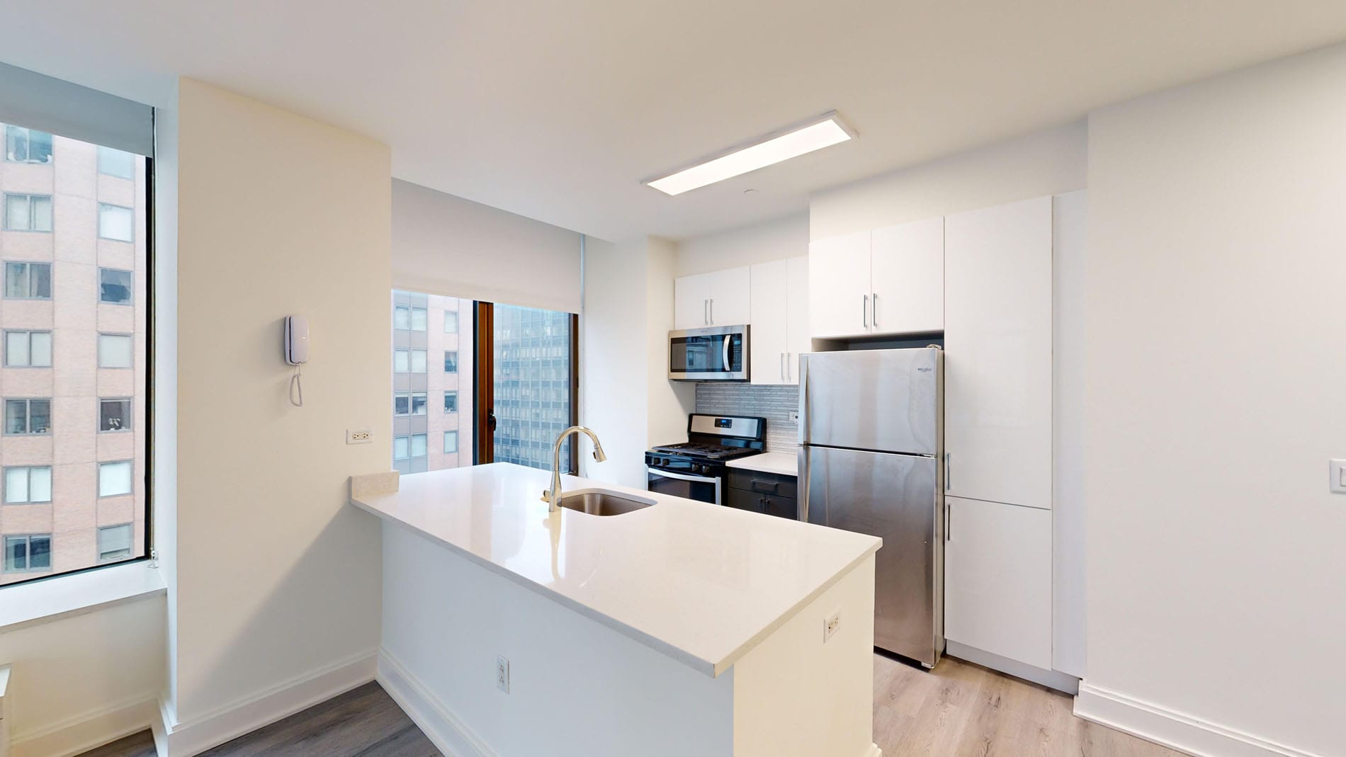 10 Hanover Square 1 of 5