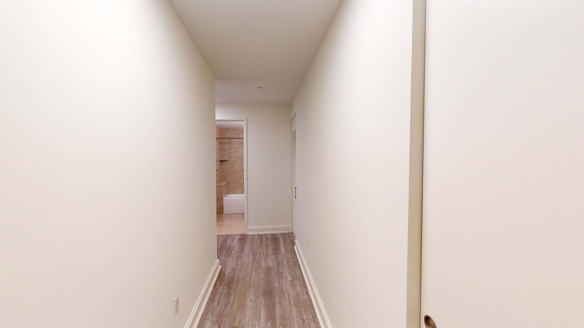 10 Hanover Square 1 of 5