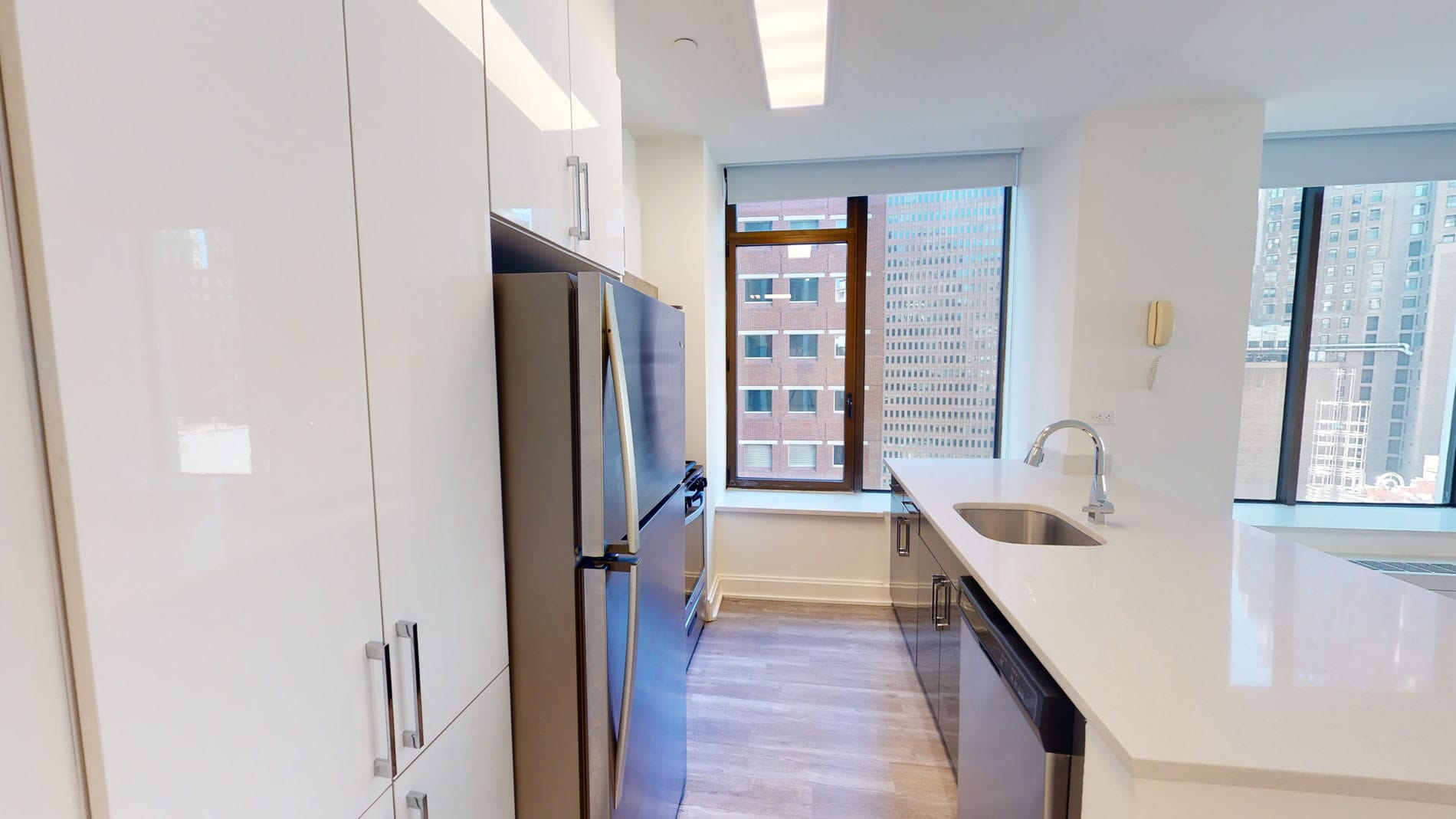 10 Hanover Square 2 of 5