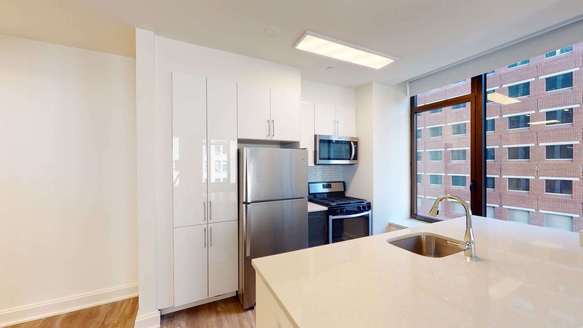 10 Hanover Square 3 of 5