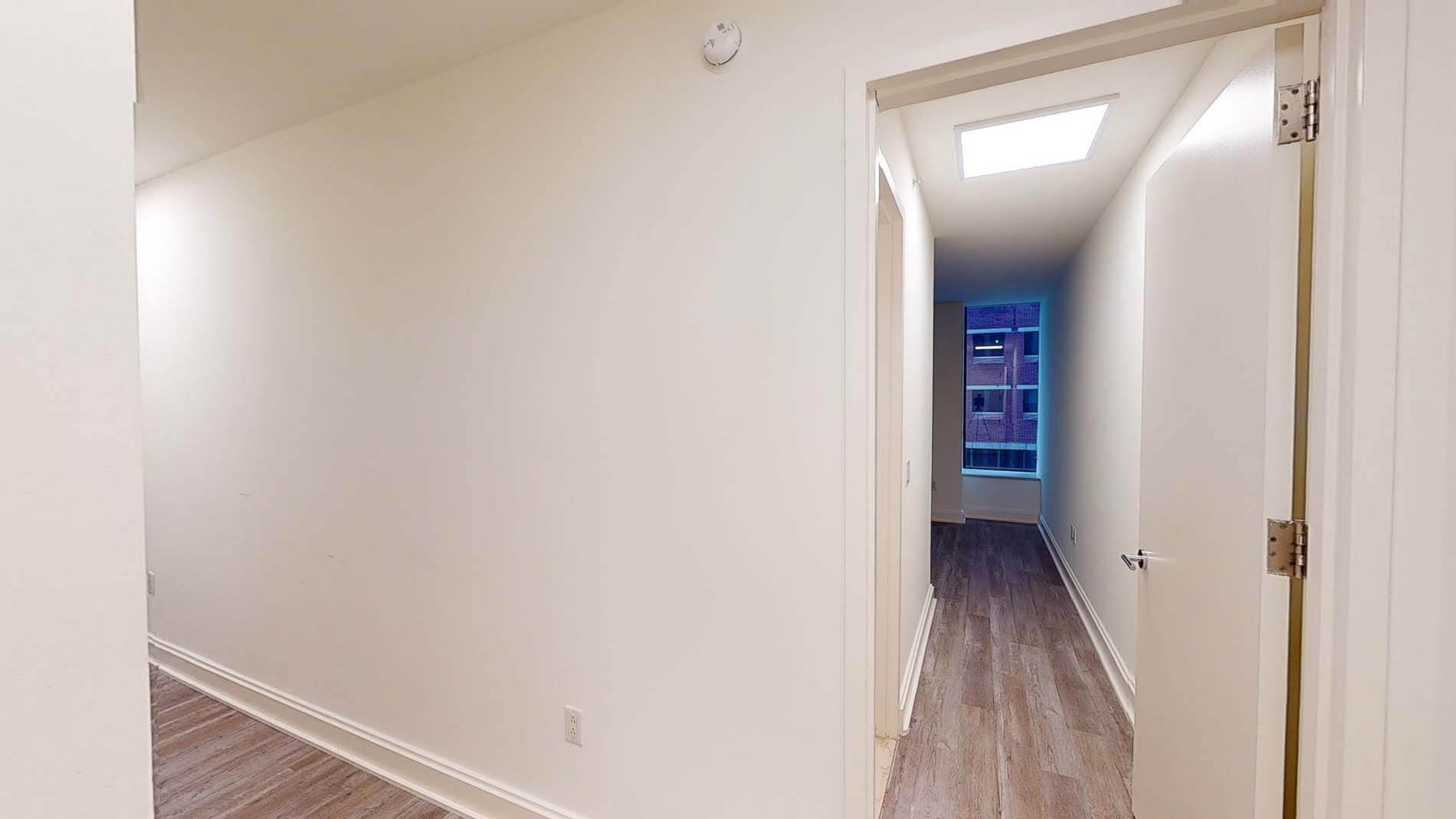 10 Hanover Square 1 of 5