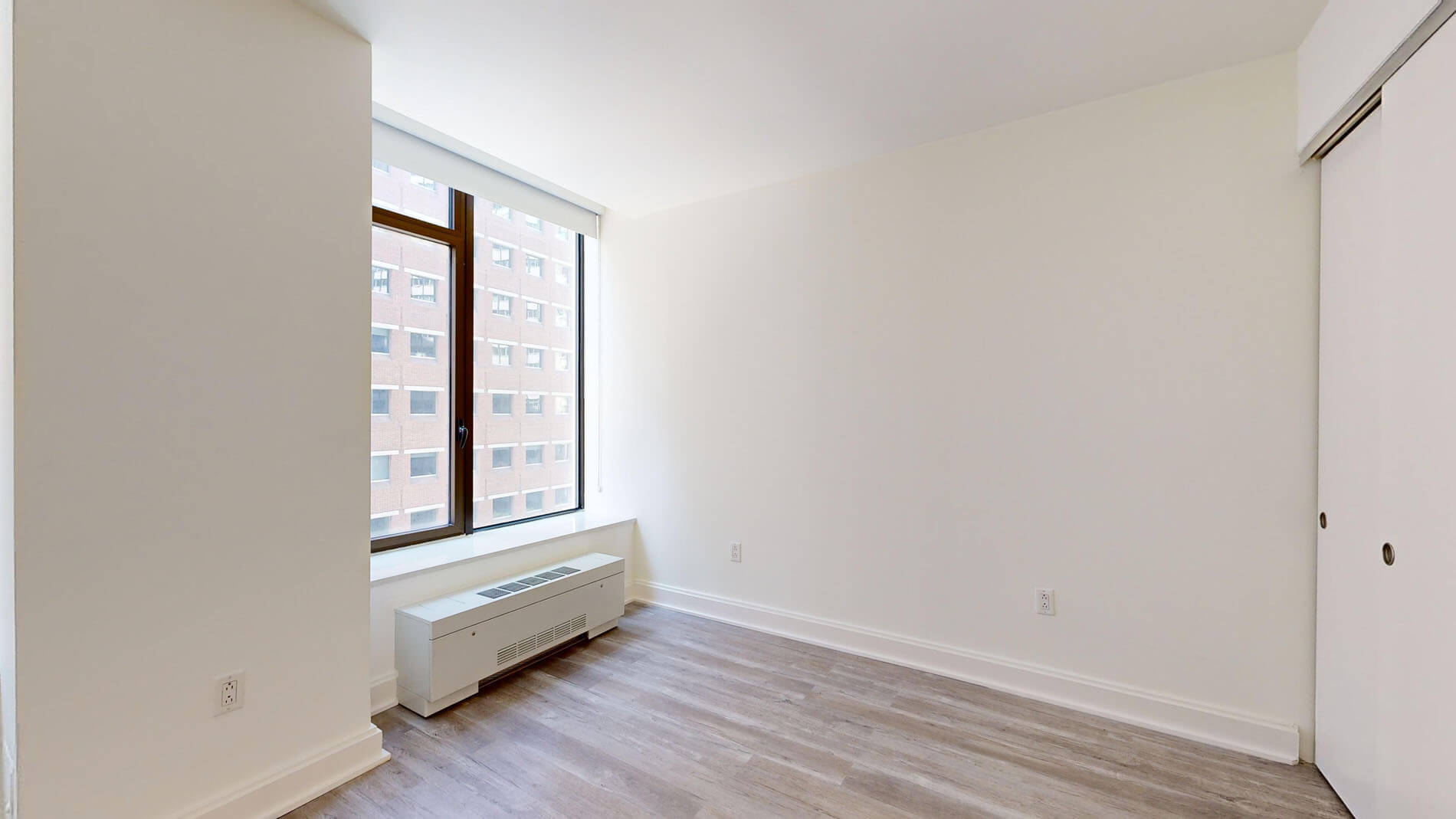 10 Hanover Square 3 of 5