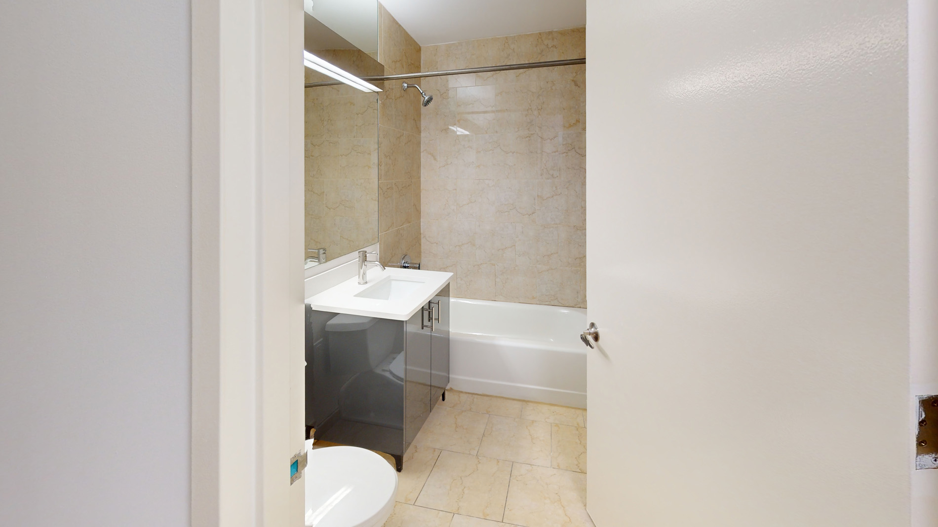 10 Hanover Square 4 of 5