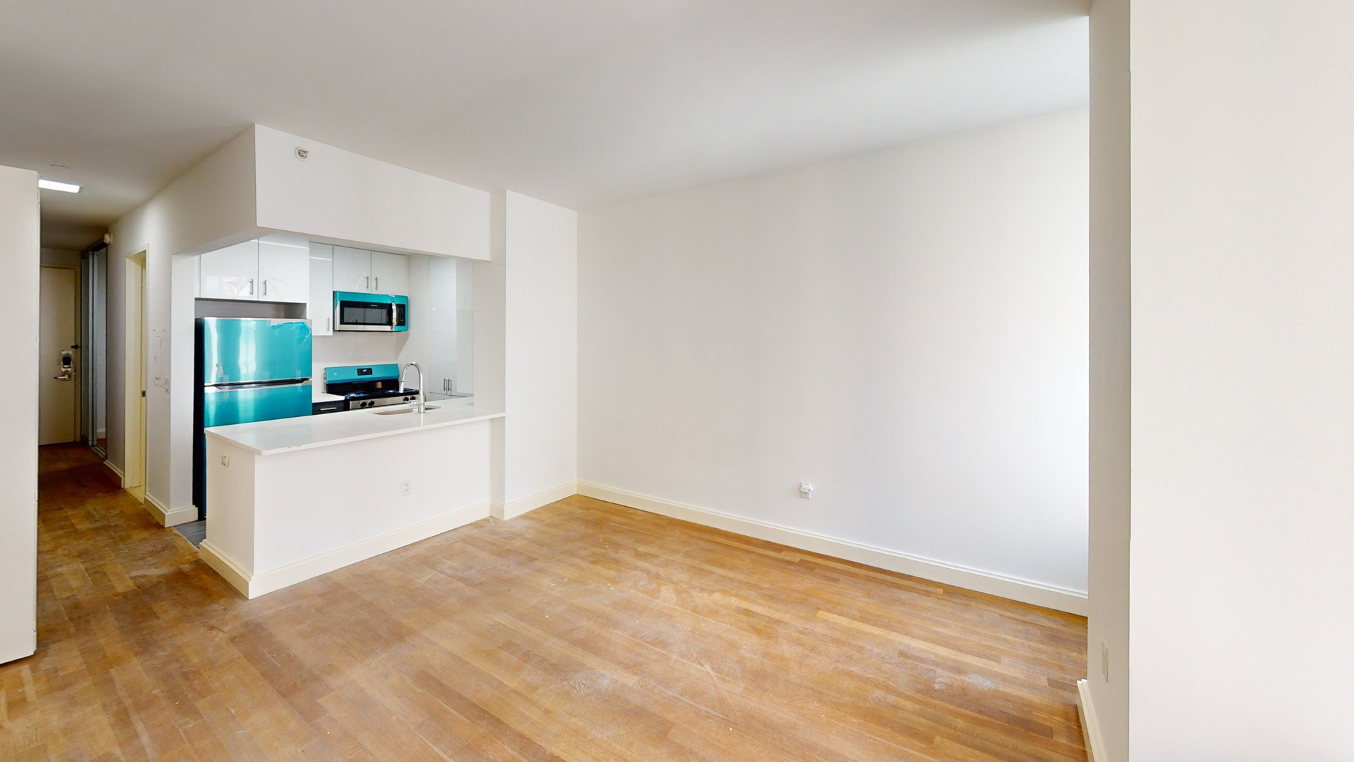 10 Hanover Square 1 of 5