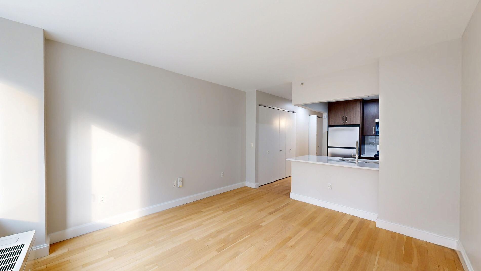 10 Hanover Square 3 of 5