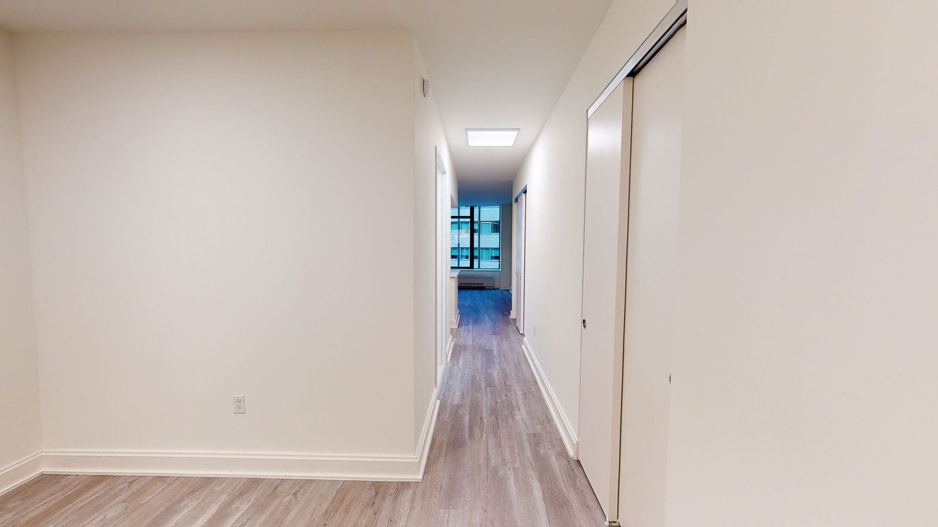 Studio Apartment – 10 Hanover Square #20T, New York, NY 10005