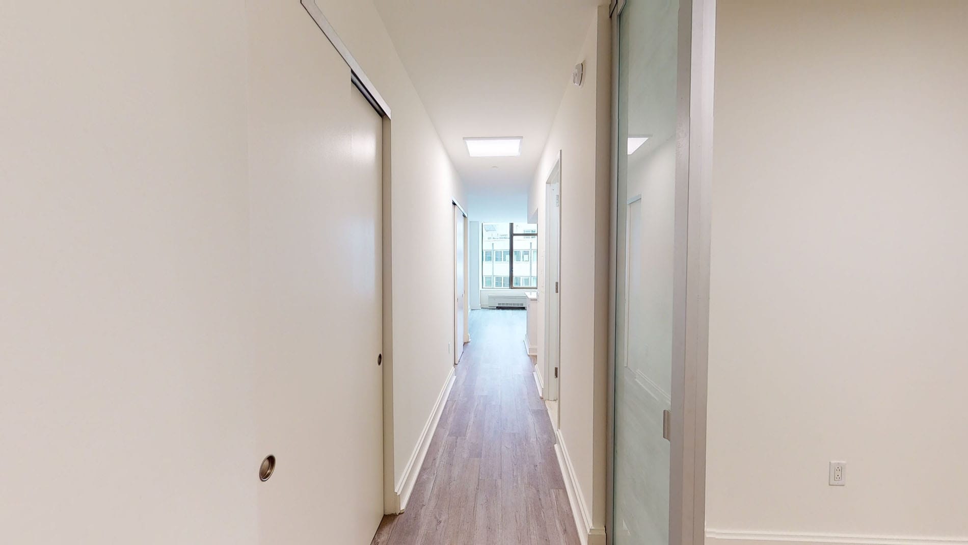 Studio Apartment – 10 Hanover Square #22S, New York, NY 10005