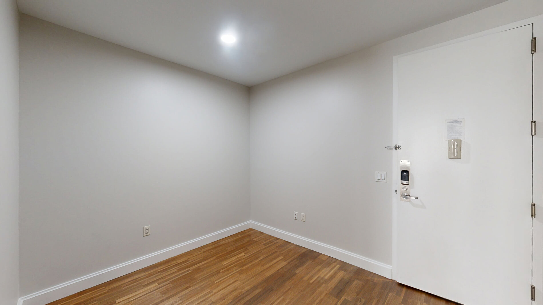 10 Hanover Square 2 of 5