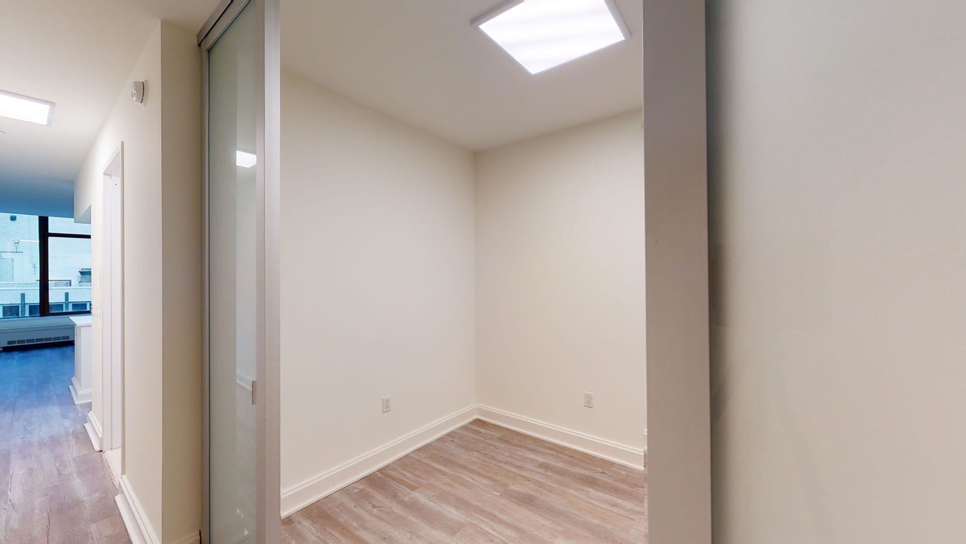 10 Hanover Square 3 of 5