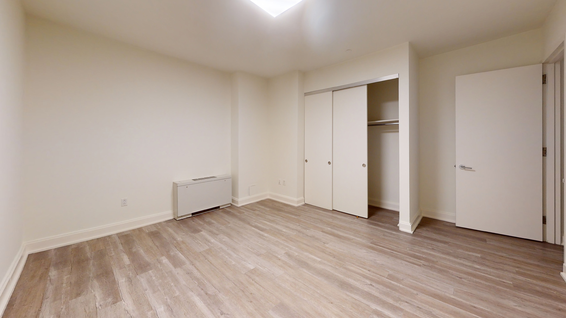 10 Hanover Square 3 of 5