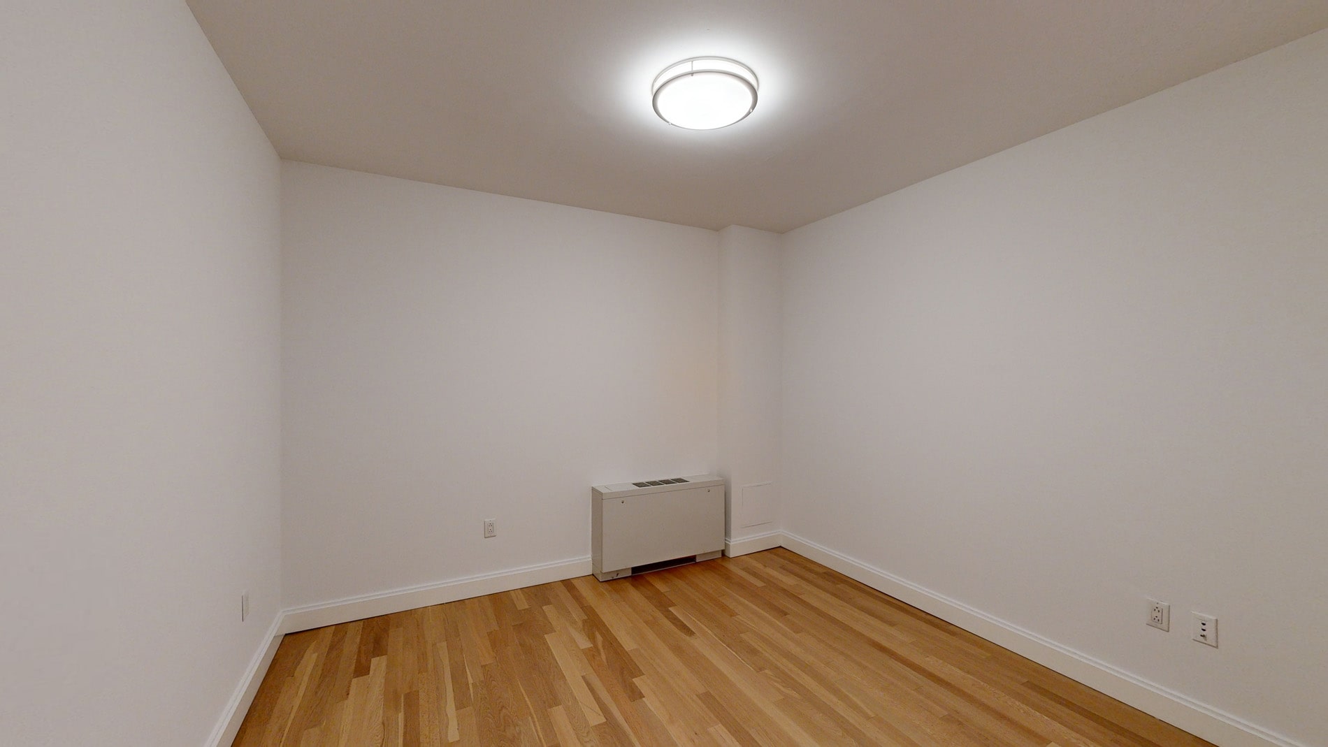 10 Hanover Square 3 of 5