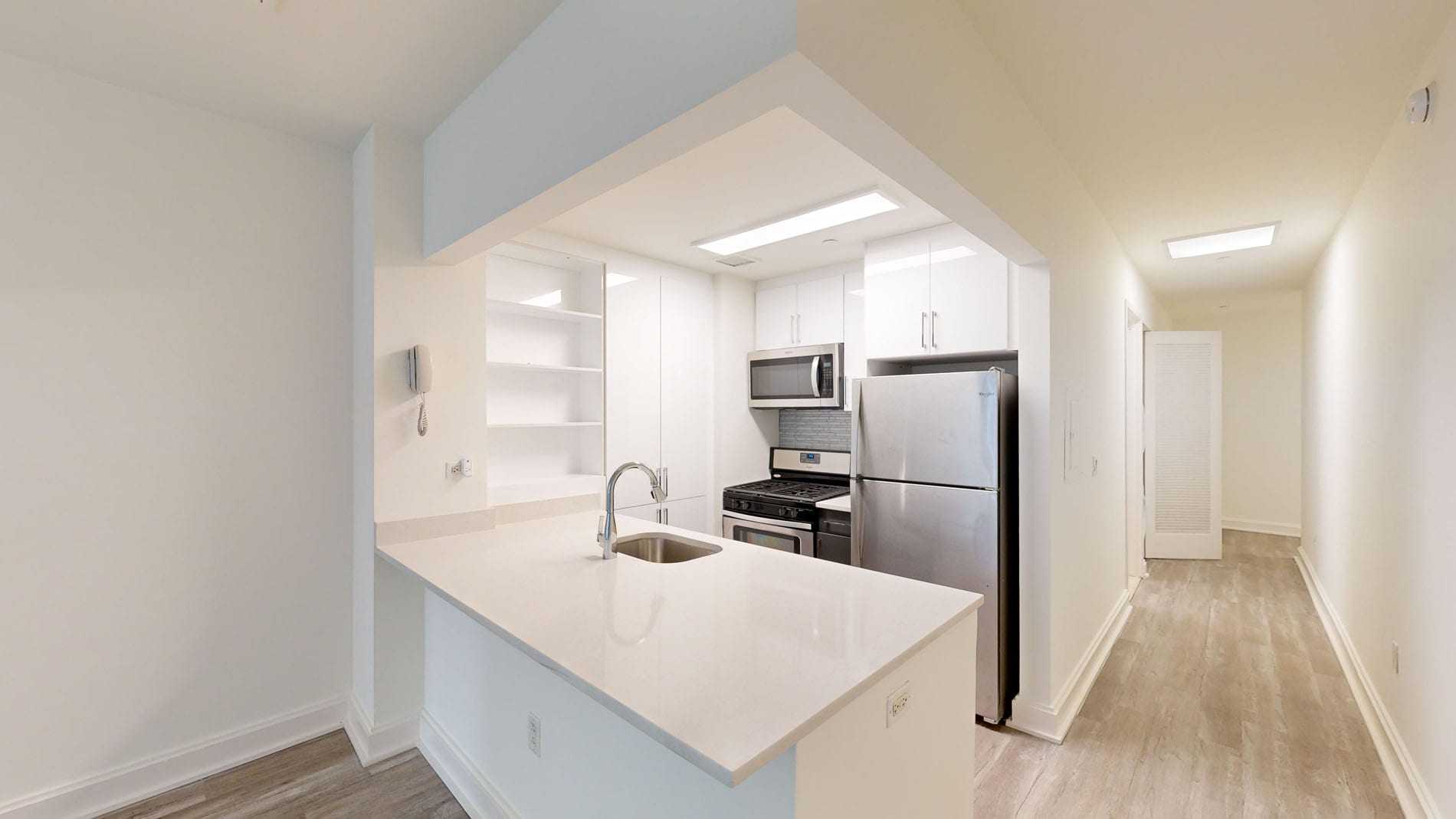 10 Hanover Square 1 of 5