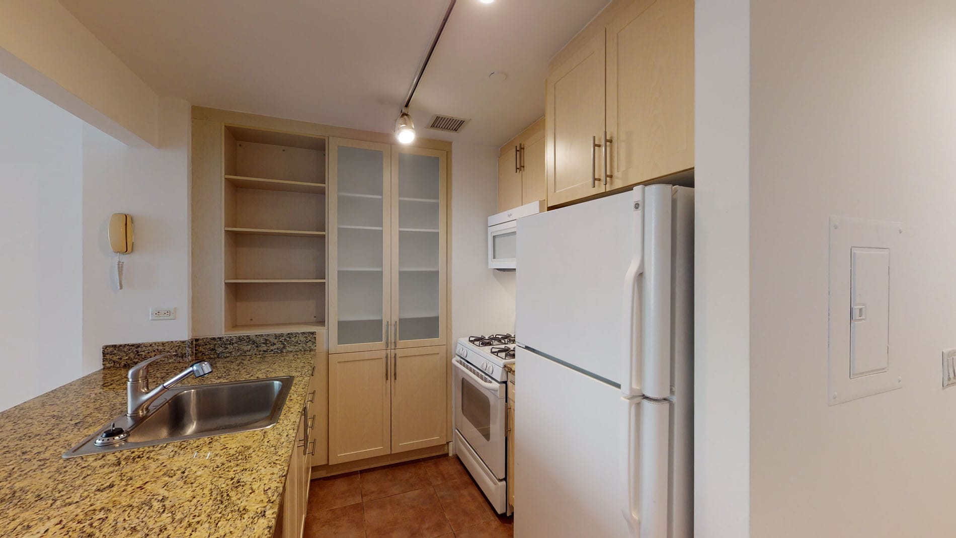 10 Hanover Square 2 of 5