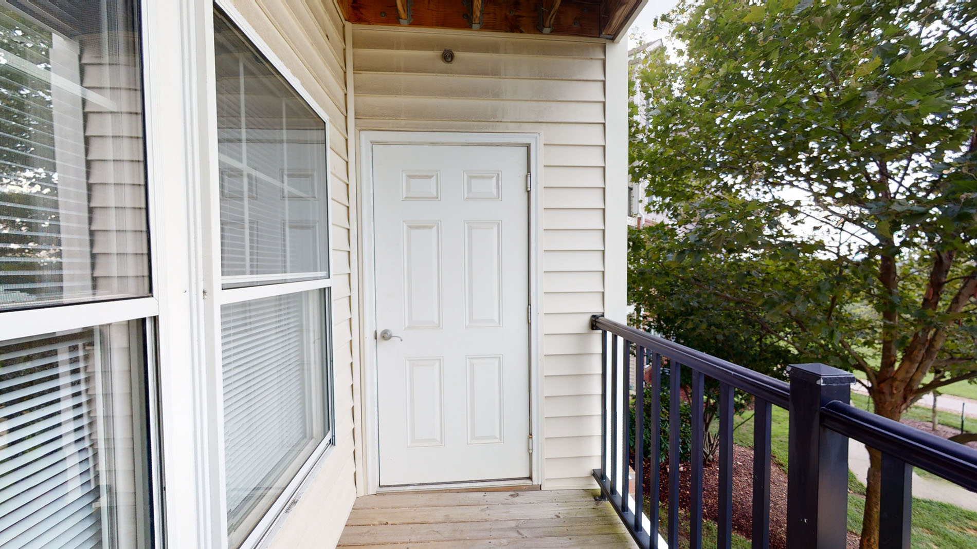 1 Inwood Dr, North Woburn