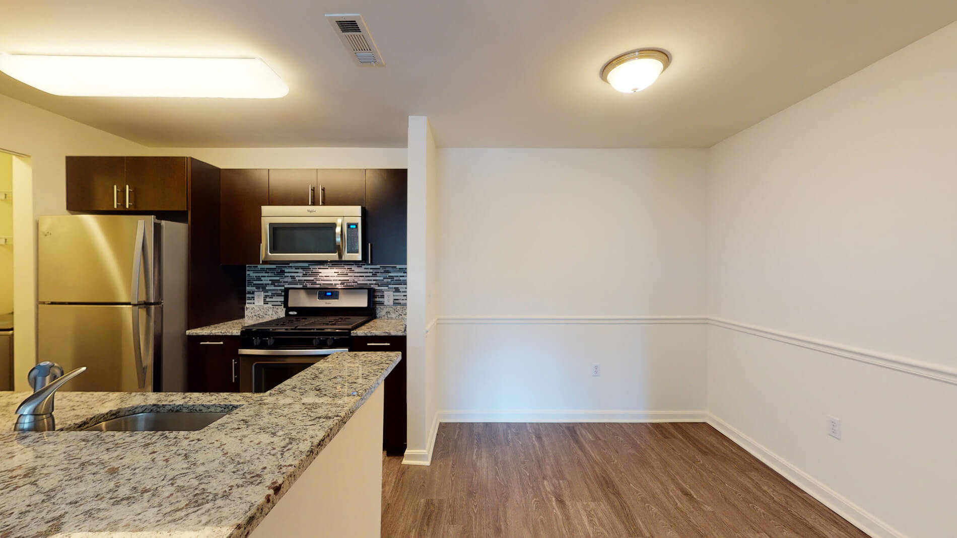 1 Inwood Dr, North Woburn