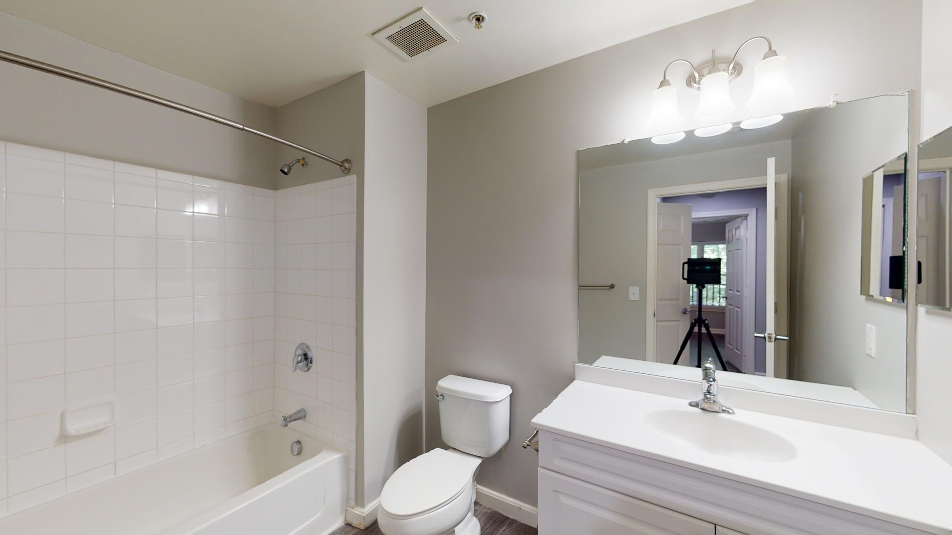 1 Inwood Dr, North Woburn