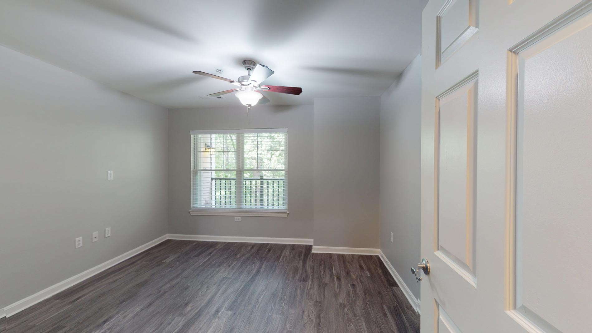 1 Inwood Dr, North Woburn