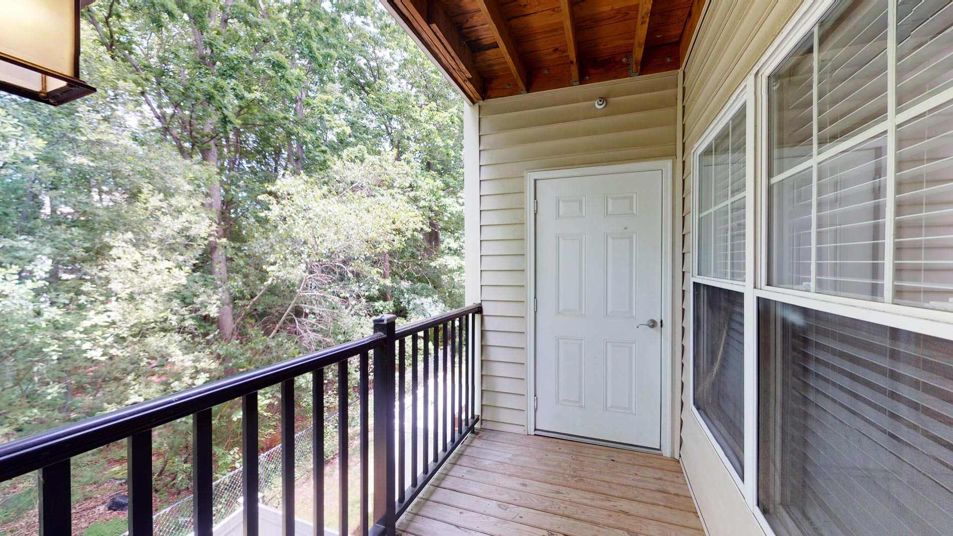 1 Inwood Dr, North Woburn