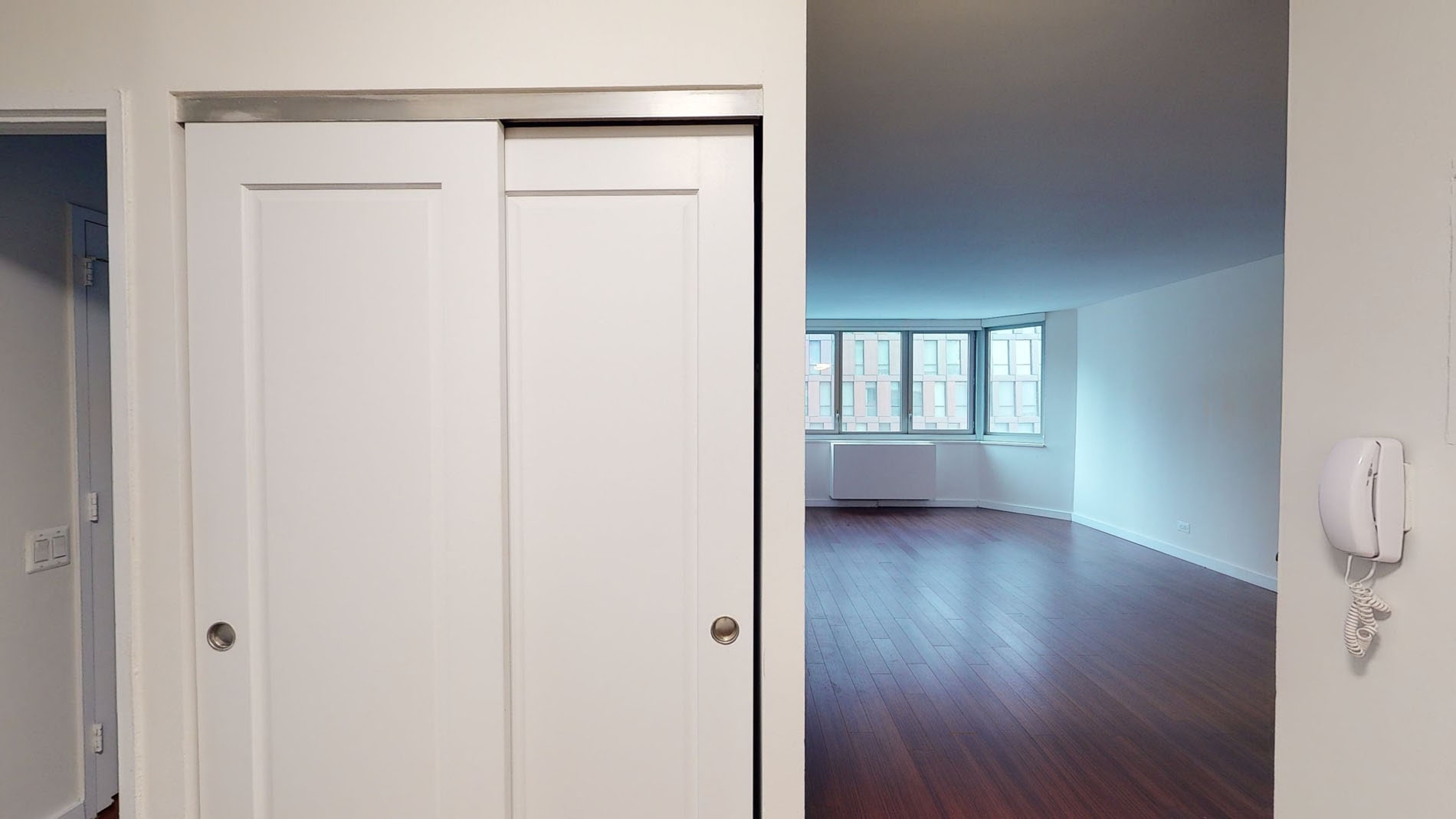 1 Bedroom Apartment – 401 E 34th St #N15E, New York, NY 10016